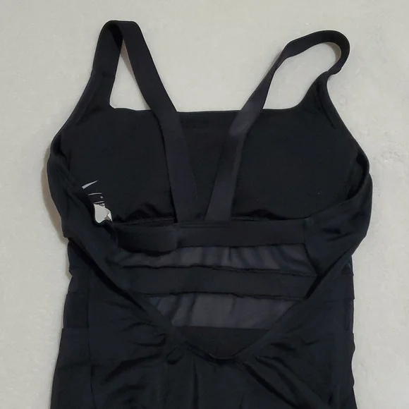 Nike Women`s Mesh Solid Edge One Piece Swimsuit - Picture 7 of 11